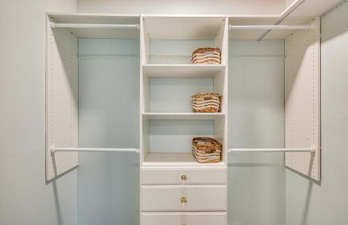 Poolside Fun and Oceanfront Bliss Kure Beach Haven! - Foto 18