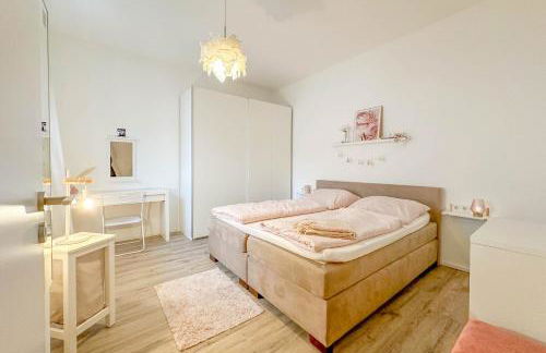 Modernes Trierer CityLoft mit großem Balkon - Foto 3