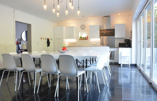 Group Escape by Molignee River - Foto 59