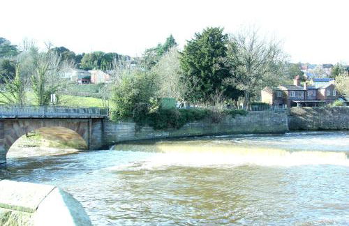 Fabulous 2 bed Historic Ground floor apartment Belper with free car parking next to property - Foto 53