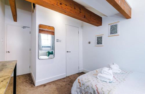 Central MCR 2BR 2BA, Parking, WiFi, Full Kitchen - Foto 39