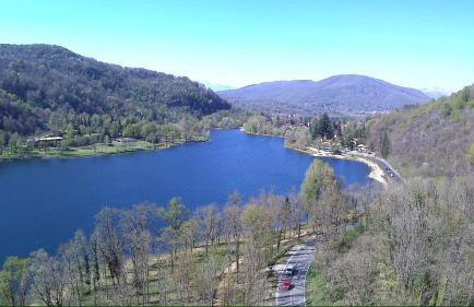 L’Angolino di MAGDA: on the lake-PRIVATE beach! - Photo 2