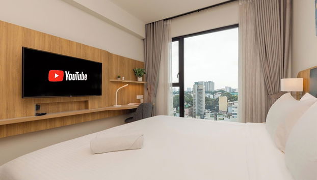 Aparthotel in Quận 1 with swimming pool - Photo 2