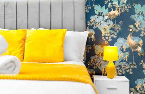 Modern 6-Bedroom Home - Sleeps 12 - Parking - Garden 568P - Foto 37