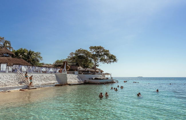 Bora Bora Cartagena - Photo 75