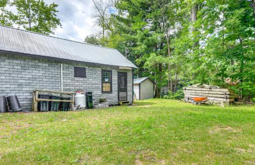 Glamping Getaway at Lake Carmi Cabin! - Foto 24