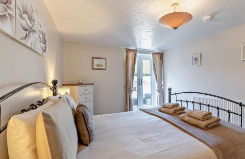 2 Bed in Holsworthy oc-00813 - Photo 11