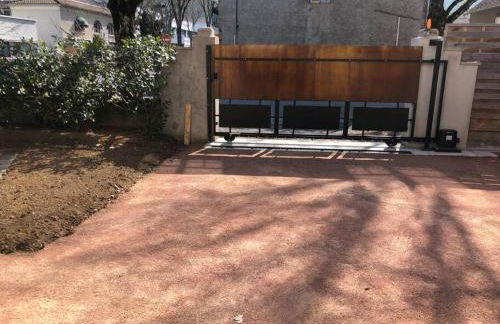 Chez Sophie et Gege. Maison de ville, deux chambres, de plain-pied - Foto 20