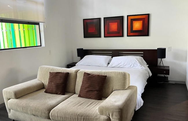 BEE Suites Santa Ana - Foto 4