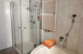 Ferienwohnung Andrea mit traumhaftem Garten - Foto 12