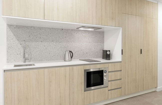 Meriton Suites Melbourne - Photo 23