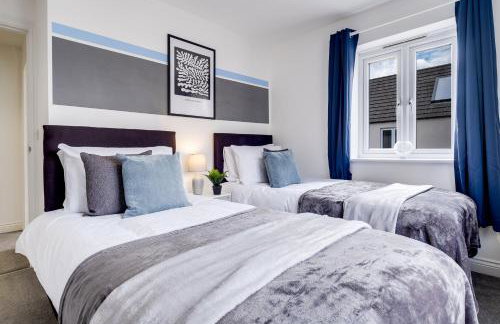 Contractors Retreat 3 bedroom house, sleeps up to 7, free parking - Foto 6