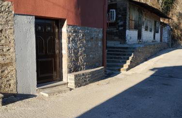 Ξενώνας museum ισόγειο στο Ελληνικό Ιωαννίνων - Foto 7