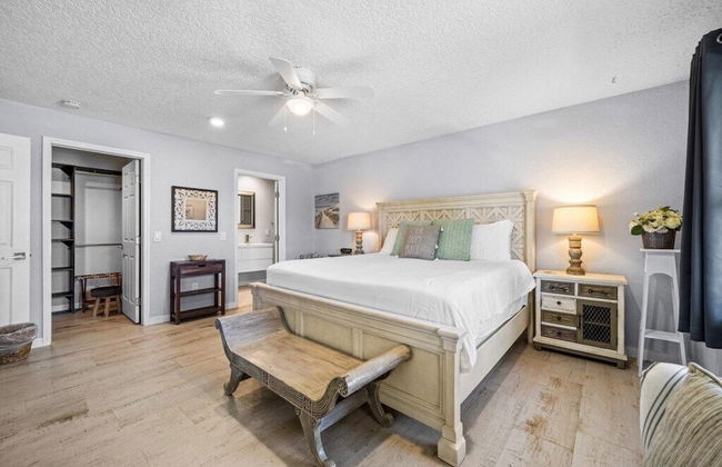 Canal Front Beach Home, Private Pool - Foto 3