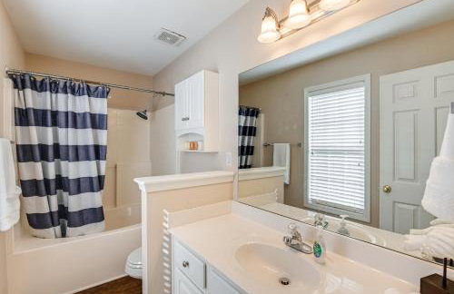 Cozy Hermitage Home with Deck 11 Mi to Nashville! - Foto 17