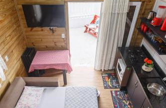 Casa Perto das melhores praias Florianópolis, 8 pessoas, ar condicionado, tv, wifi, cozinha completa, lavanderia, - Foto 6