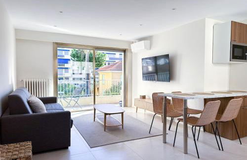 4-star suite close to Sea , Juan les Pins - Photo 1