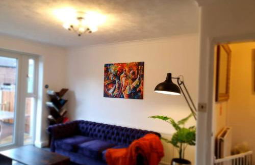 Cheerful 3 bedroom house with spacious garden - Foto 35