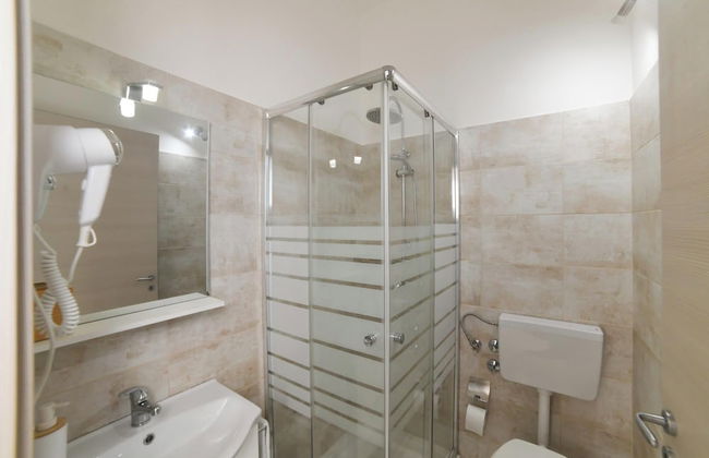 Casa Kalliste In Town - Photo 13