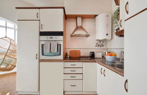 Infinite Ocean View w/ Free Parking By TimeCooler - Foto 48