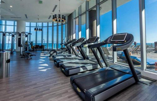 Beachfront Condo with Mesmerizing Views - Foto 90