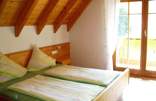 Am Stulzenhof Apartment With Balcony - Photo 4