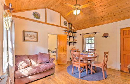 Screened Porch The Rock Cottage in Hot Springs - Foto 4