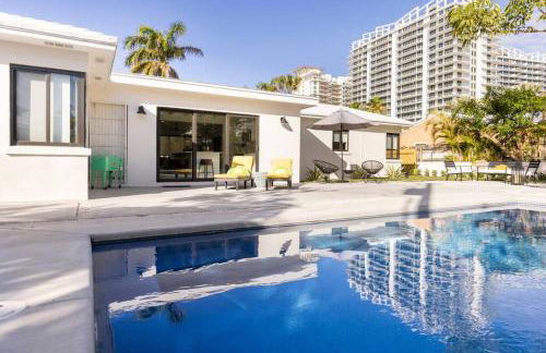 Modern Beach Home, Family Friendly, Heated Pool - Foto 7