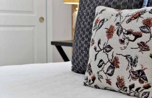 Trendy Retreat - Great Location - Fully Loaded - Foto 47