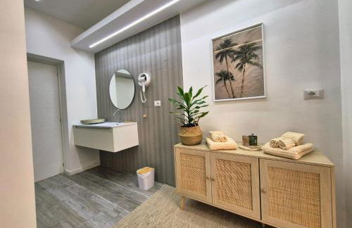 Vico V - Molfetta Premium Apartment - Central, Near Port, New - Fast Wi-Fi - Foto 7