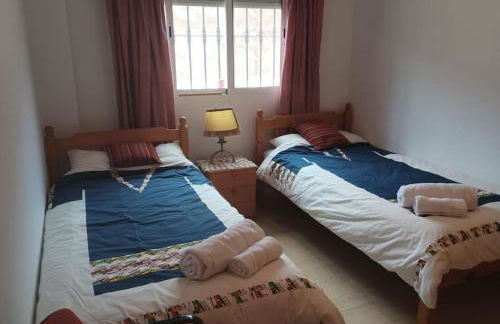 Villa Paz - Villa Familiar para 6 con piscina, AC, Wifi y parking - Foto 11