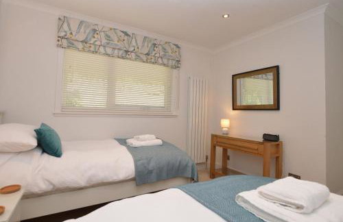 Dunbheag Cottage - Photo 22