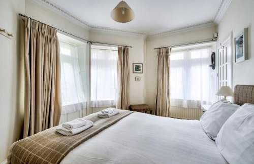 GuestReady - Classic Charm near Holyrood Park - Foto 42