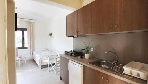 Asterias - Photo 4, Garden view