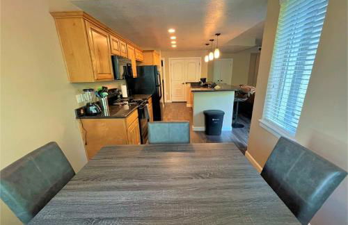 3-Bedroom Luxury Condo in the Heart of the City - Foto 15