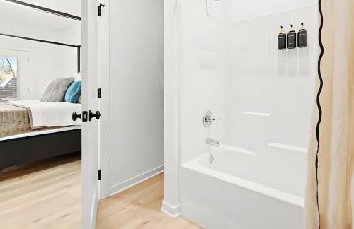 Modern Waco Retreat in a Prime Location - Foto 14