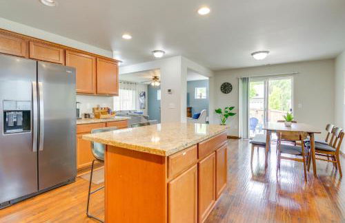 Walk to Trails and Golf Sedro-Woolley Retreat! - Foto 9