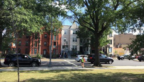 Convention Center/Logan Circle Large Cozy House. - Foto 5