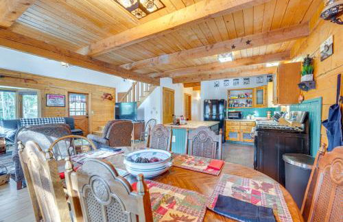 BBQs, Hikes and Fireside Nights Cabin in Black Hawk - Foto 12