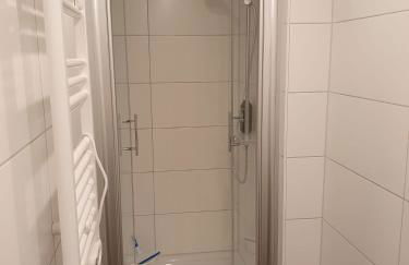 80m2 ruhige 3 Zimmer Duplexwohnung mit zwei Bäder und schönem Garten - Photo 4