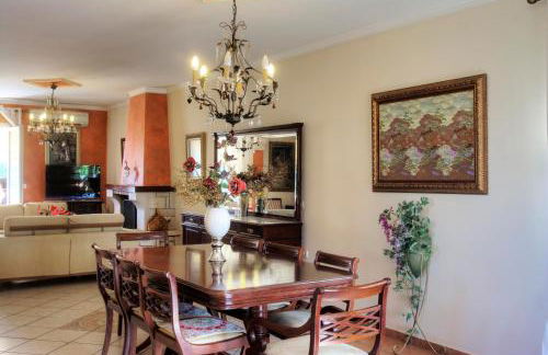 The Red Bougainvillea Apartments - Foto 58