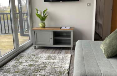 SNOWDON LODGE - GLAN GWNA HOLIDAY PARK CAERNARFON - Luxury Family Lodge - Foto 11