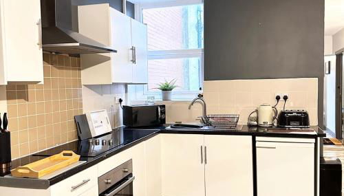 Oak Suite - 2 Bed - Sleeps 4 - Central Blackpool - Foto 2