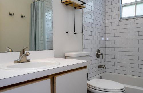 Family Apt very close to Disney Clean 3BR - Foto 49