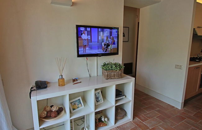 Swim, Savor, and Stroll in Umbria - Foto 13