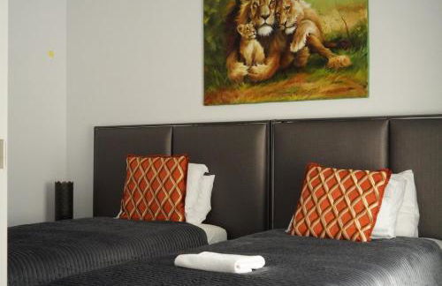 STYLISH VILLA 2018,POOL,3B.R.WIFI,NETFLIX - Foto 22