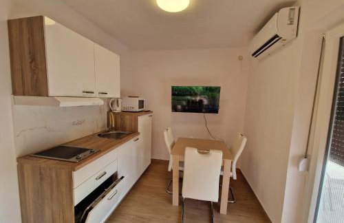 Apartmani Natalija 4 Stars - Photo 26