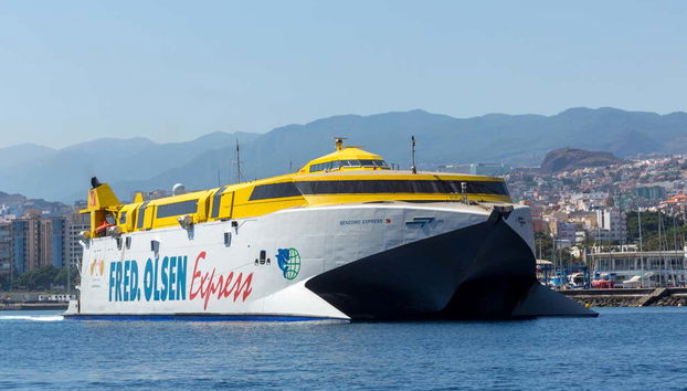 Ferry pour Tenerife - Photo 2, Levez l'ancre