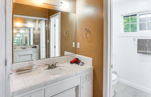 5 Mi to Anaheim Convention Center Retreat with Yard - Foto 13