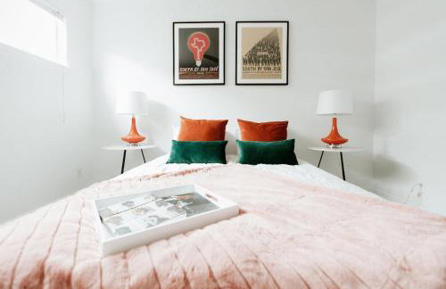 Neon Cool with Pool Clarksville by DT FREE PARKING - Foto 4